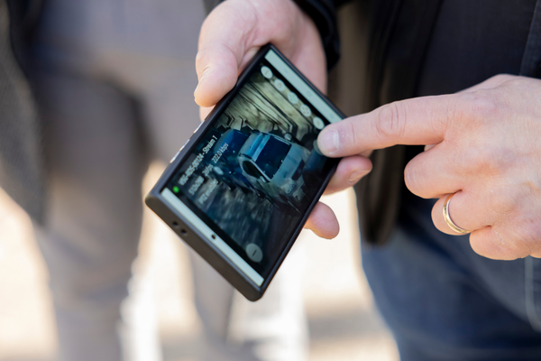 Live Video Streaming on Mobile